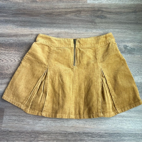 Women's Mini Skirt Corduroy Cargo Pleated - Wild Fable - Picture 2 of 3